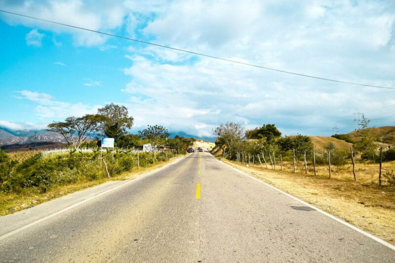 Consejos para alquiler un carro en Colombia