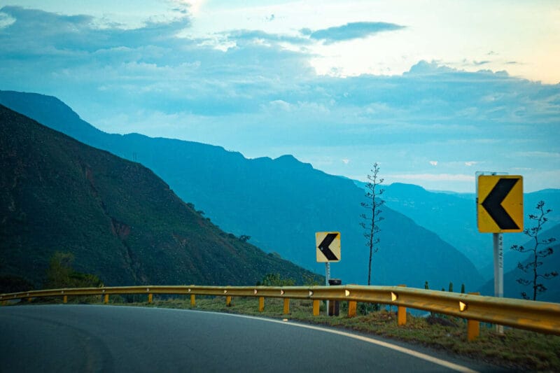 Alquilar un carro para un viaje a Colombia