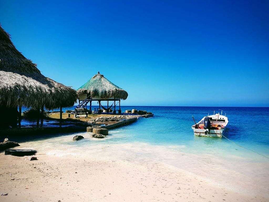 Dahlandia, hotel en la Isla Mucura en Colombia