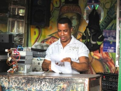 Visita guiada del Mercado Bazurto en Cartagena, blog de viaje por Colombia