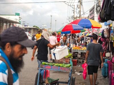 Visita guiada del Mercado Bazurto en Cartagena, blog de viaje por Colombia