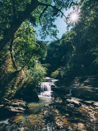 Visiter la cascade Juan Curi, la plus belle cascade du Santander en Colombie
