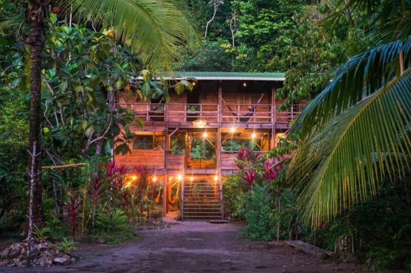 The Pelican House, best Hostel in El Valle, Bahia Solano