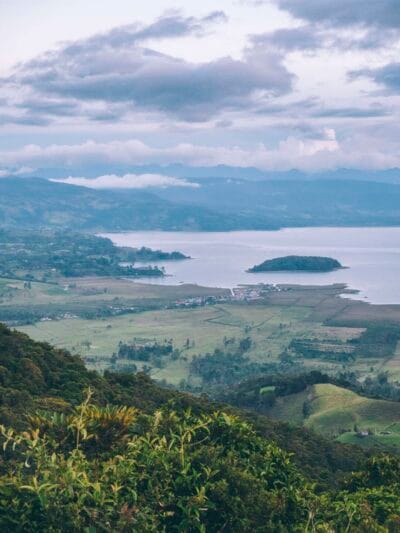 Laguna de la Cocha, un imperdible cerca de Pasto